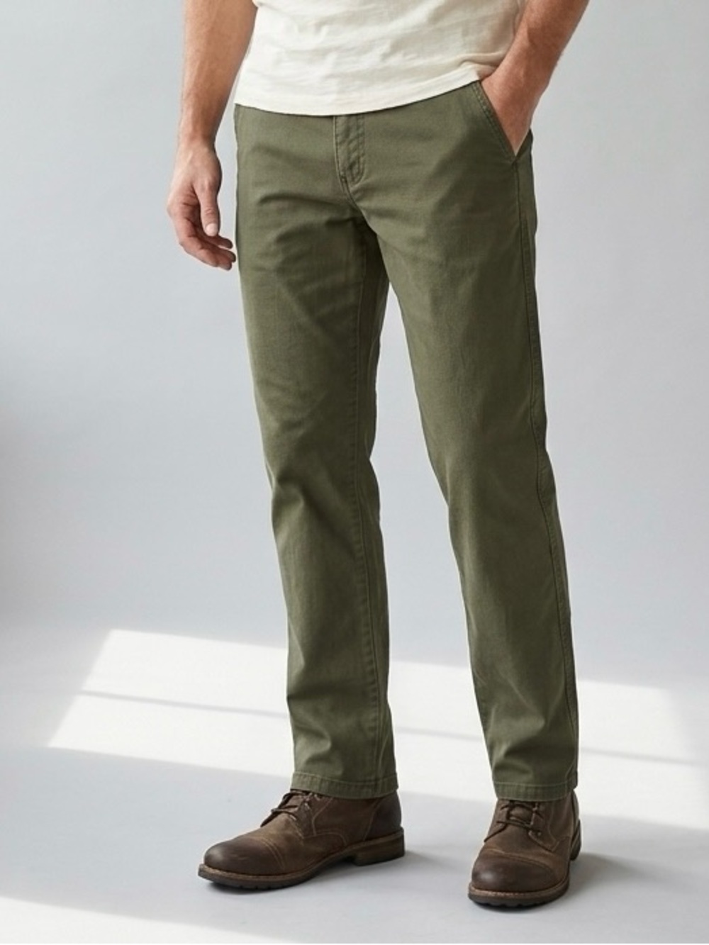 G.H. Bass & Co. Men's Stretch Canvas Terrain Pants Olive Green